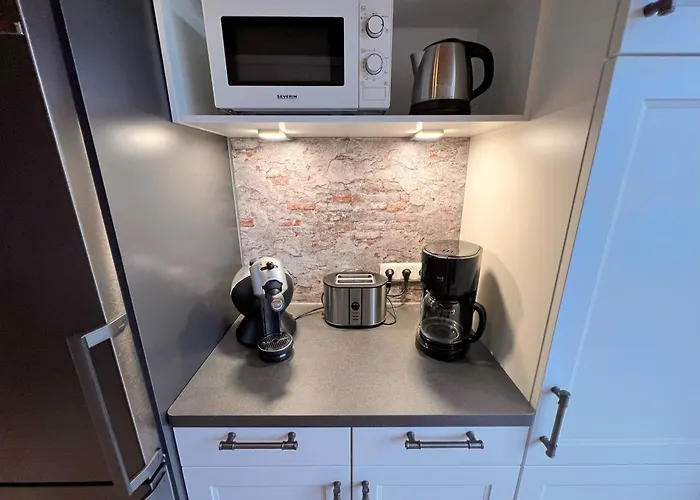 Anna - Rechte Seite Dranske